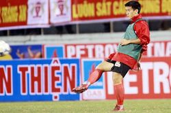 Nghi vấn cựu cầu thủ Nam Định trốn cách ly