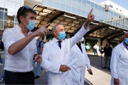 Italy thử nghiệm vaccine COVID-19 đầu tiên trên người