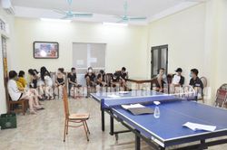 15 người bay lắc trong quán karaoke