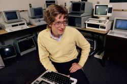 Bill Gates trong mắt bạn cùng phòng ký túc xá