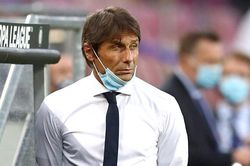 HLV Antonio Conte dính lừa đa cấp, mất 30 triệu euro