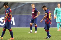 Messi đòi ra đi vì Barca gạt bỏ Luis Suarez?