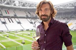 Juventus: Pirlo sẽ làm HLV hay như làm rượu ngon?