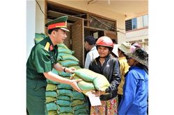 Bồi dưỡng tiếng Khmer và Ê Đê cho cán bộ, chiến sĩ quân đội