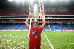 Sự thật chuyện Liverpool vung tiền chiêu mộ Thiago