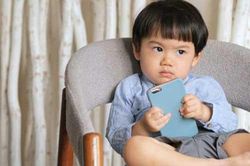Chuyên gia đưa ra 2 nguyên tắc 'vàng' khi dạy con để trẻ luôn hạnh phúc, thành công trong tương lai