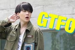 BTS từng rất khó chịu với những 'vị khách không mời mà đến'