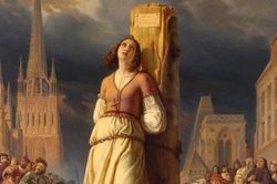 Lý do đau lòng về thánh nữ Jeanne d'Arc bị kết tội phù thủy và đưa lên giàn thiêu