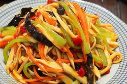 Nấm đùi gà xào thập cẩm chay vừa giòn lại ngon hơn cả thịt