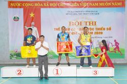 Y Khưm-Người 'truyền lửa' môn đẩy gậy