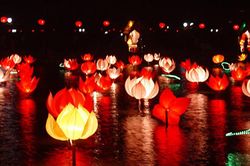 Vì sao lễ Vu lan trở thành lễ hội trong cộng đồng người Việt?