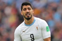 Tình cảnh của Suarez tạo mối lo cho tuyển Uruguay