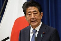 Thủ tướng Shinzo Abe xin lỗi vì từ chức giữa đại dịch COVID-19