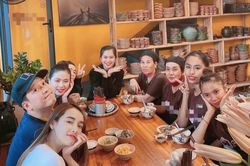 Nhã Phương lên tiếng thanh minh khi Trường Giang bị dân mạng hỏi về chuyện keo kiệt với nhân viên