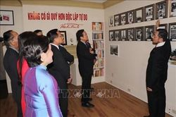 Khai trương phòng trưng bày về Chủ tịch Hồ Chí Minh tại Canada