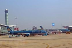 Ngành hàng không 'đứt gãy' khi dịch COVID-19 trở lại
