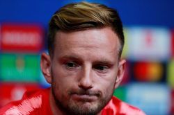 Barca sắp chia tay cầu thủ đầu tiên
