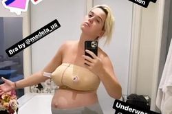 Không phải Lady Gaga hay Miley Cyrus, style 'mẹ bỉm sữa' của Katy Perry mới nổi bật nhất 'MTV Video Music Awards 2020'