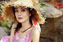 Show giải trí phải xin lỗi vì bôi nhọ Triệu Lệ Dĩnh
