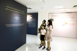 Những biểu tượng của lòng tự hào dân tộc