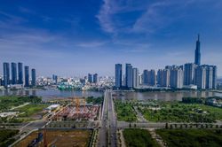 Hạ tầng hoàn thiện, Thủ Thiêm hút 'cá mập' bất động sản đổ tiền