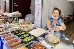 Đồ chay rằm tháng 7: Ảm đạm từ vụ ngộ độc thực phẩm