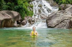 Á hậu doanh nhân toàn năng châu Á khoe vẻ đẹp trẻ trung với yoga