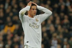 James Rodriguez chuẩn bị đến Premier League