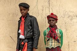 Sách ảnh về 'thế hệ hàng hiệu' ở Congo