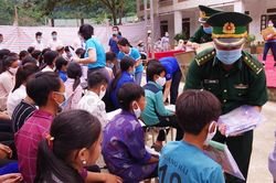 Những người 'chia lửa' với ngành giáo dục ở địa bàn khó khăn