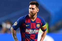 Suarez và Vidal bất ngờ khuyên Messi ở lại Barca