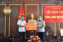 Quảng Nam: Lắp đặt máy ATM gạo và khẩu trang tặng người dân
