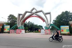 Sớm điều chỉnh quy hoạch, xây dựng Công viên Trung tâm thành phố Vinh xứng tầm
