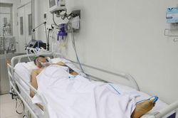 24 trường hợp sau khi ăn pate Minh Chay bị đau đầu, tê bì chân tay
