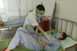 Quảng Nam: 3 người nhập viện do ăn phải Pate Minh Chay