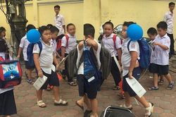 Mùa tựu trường năm nào cũng bị réo tên bởi hình ảnh 'huyền thoại', Bi Béo - con trai nghệ sĩ Xuân Bắc năm nay có gì mới mẻ?