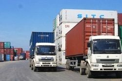 Kéo giảm chi phí vận tải đường bộ: Bài toán nan giải chưa có lời đáp