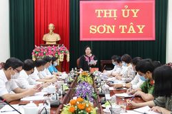 Phó Bí thư Thành ủy Nguyễn Thị Bích Ngọc: Sơn Tây thực hiện nghiêm túc, có nhiều sáng tạo trong phòng chống dịch Covid-19