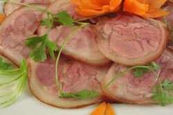 Đơn giản là thịt luộc thôi nhưng chỉ cần thêm thứ này lại ngon không tưởng
