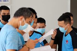 Các vua sân cỏ được 'tầm soát' COVID-19