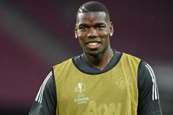 Chuyển nhượng 6/9: Pogba chờ đợi Juventus. Lewandowski tiết lộ tương lai