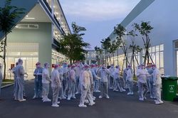 Cử người vào khu cách ly chăm sóc cho 53 trẻ từ Hàn Quốc về