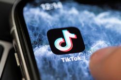 Săm soi bảng lương lần đầu được tiết lộ của nhân viên TikTok ở Mỹ