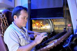 'Nằm mơ tôi cũng thấy cảnh được chạy xe lại'