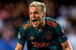 'Van de Beek là sự bổ sung tuyệt vời cho MU'