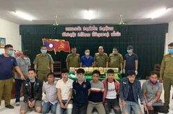 Dùng xe biển giả, mang theo súng ngắn vận chuyển 10kg ma túy