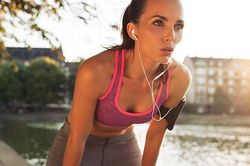 Hướng dẫn phương pháp hít thở đúng cách khi chạy bộ