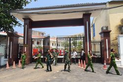 Khởi tố vụ án hình sự: Vi phạm quy định về ATLĐ, vệ sinh lao động, về ATLĐ ở nơi đông người