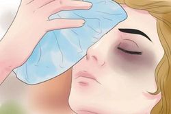 Xử trí và phòng ngừa một số tai nạn mắt tại nhà