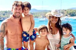 Cuộc sống khiến Messi khó lòng rời Barca
